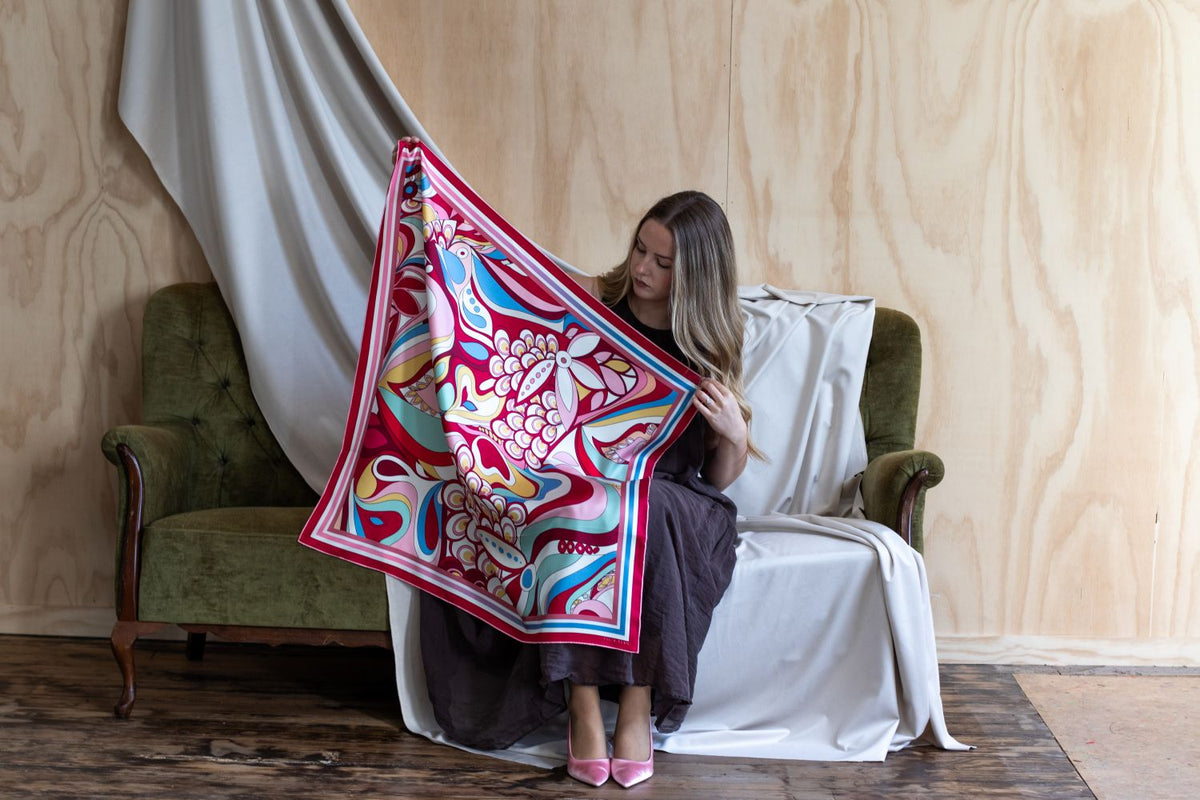 Aria in Cerise